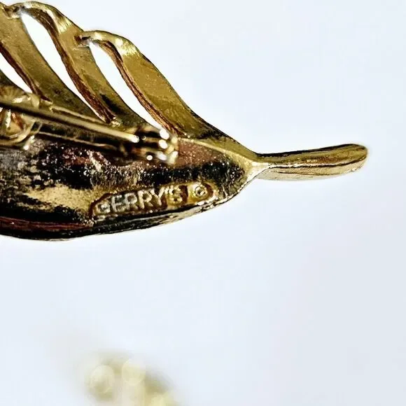 Vintage Set of 3 Gold Tone Rhinestone Signed Gerry's Leaf Themed Brooches Pins - Picture 7 of 12